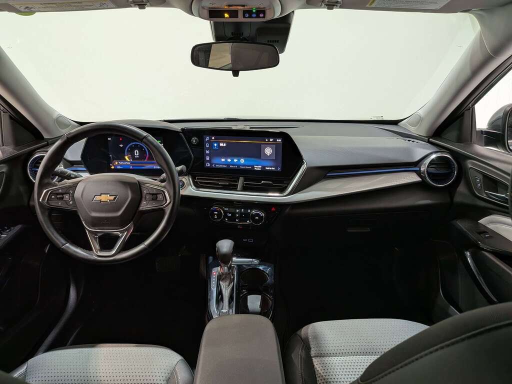 2025 Chevrolet Trax FWD 4dr LT Grey Val-David - photo #12