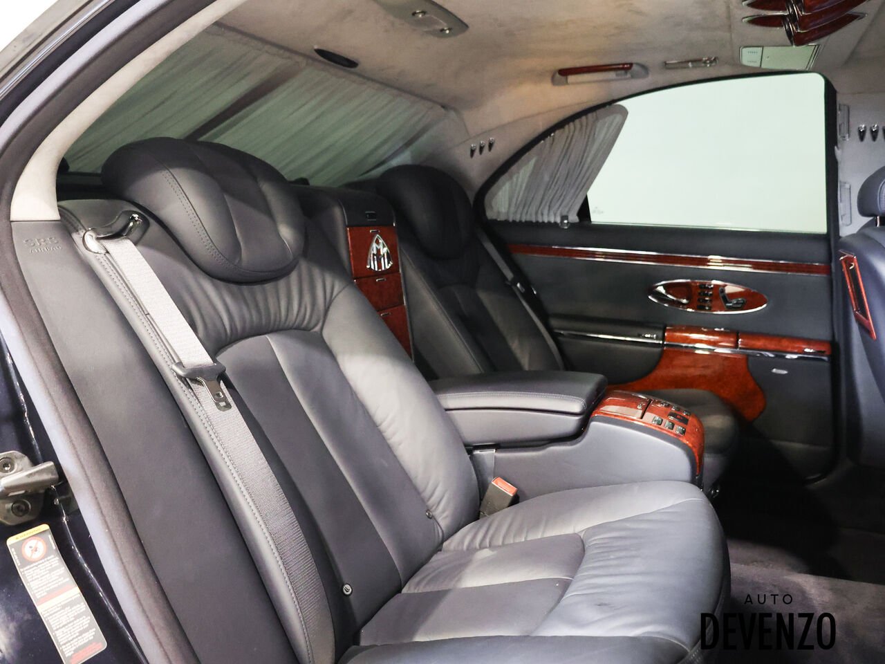 Maybach 57 2009 Bleu Saint-Eustache - photo #10