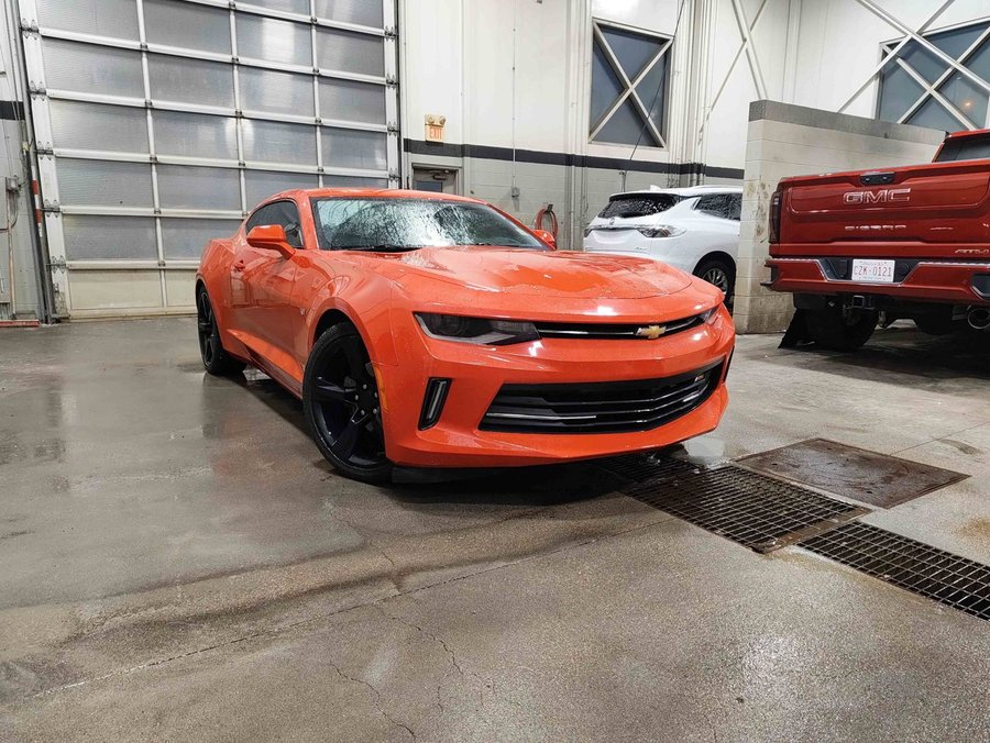 2018 Chevrolet Camaro 2018 Red