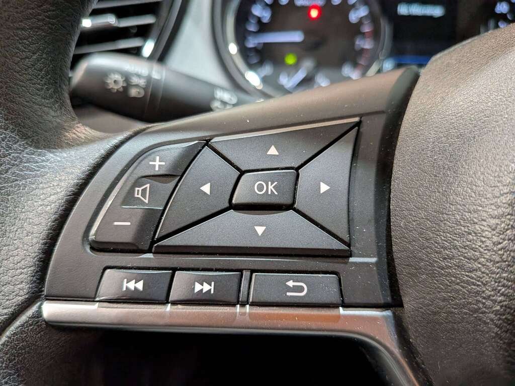 2023 Nissan Qashqai FWD S CVT Black Val-David - photo #13