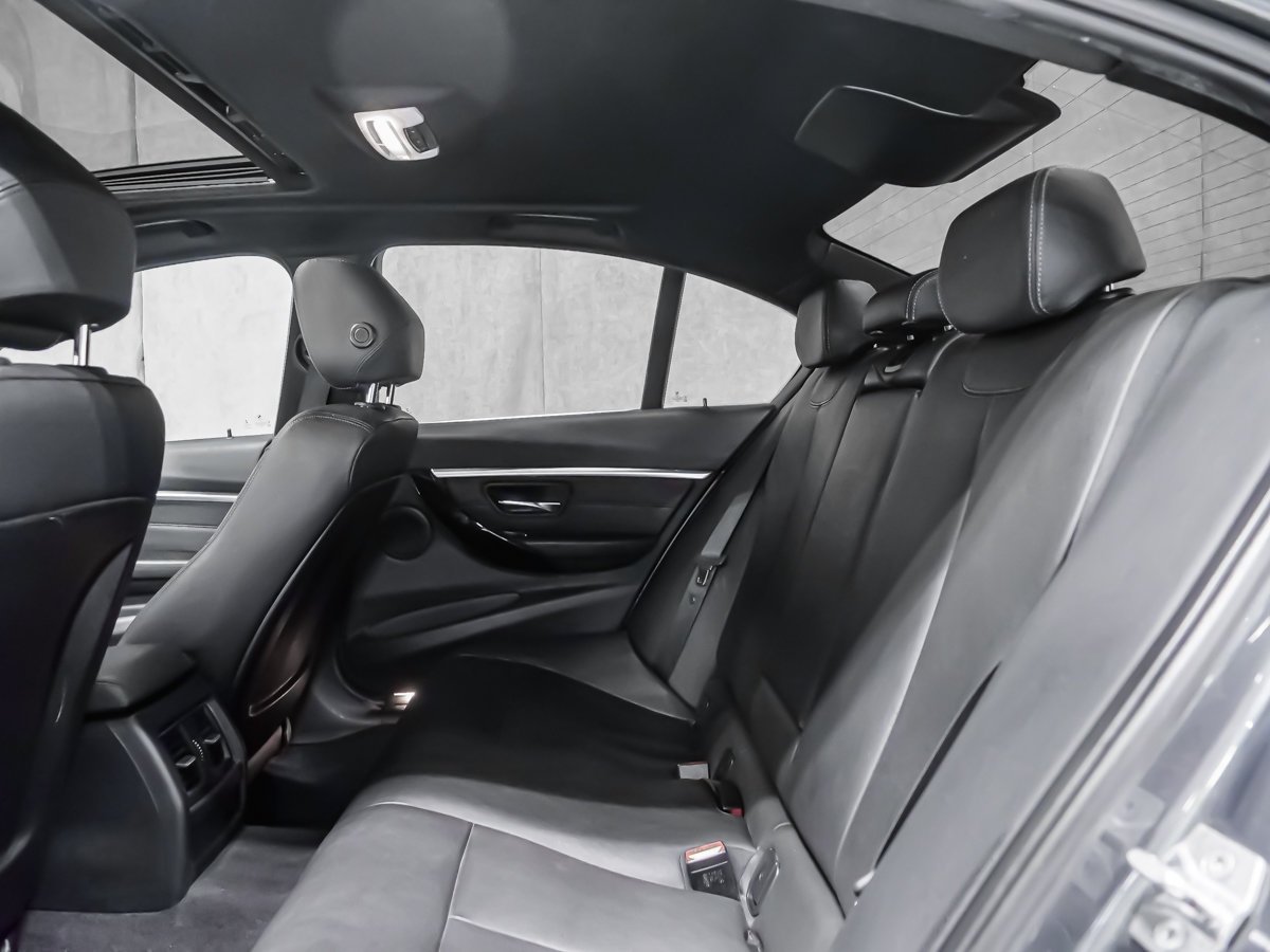 2016 BMW 3 Series 328i xDrive Grey Montreal - photo #22