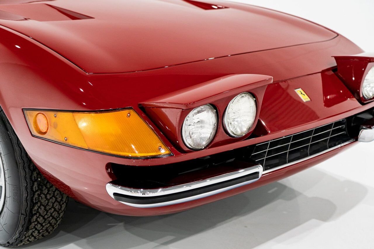 1973 Ferrari 365 GTB4 Daytona 18,301 miles With Orig Books/Tools/ Carbs / Filter Box Red Montreal - photo #45