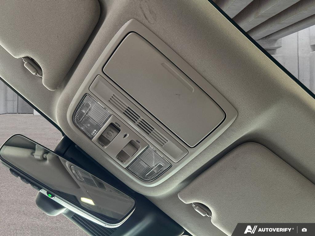 2019 Honda Accord Sedan 2600116B | EX-L White Edmonton - photo #20
