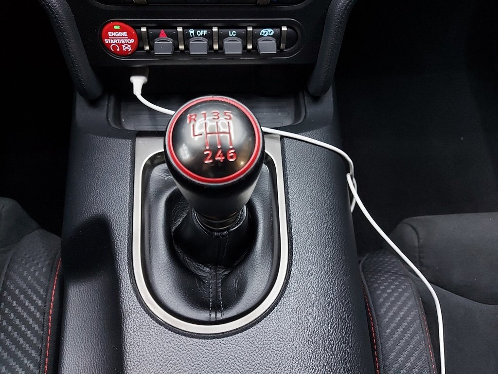 2018 Ford Mustang Shelby GT 350R Rare Black Blainville - photo #19