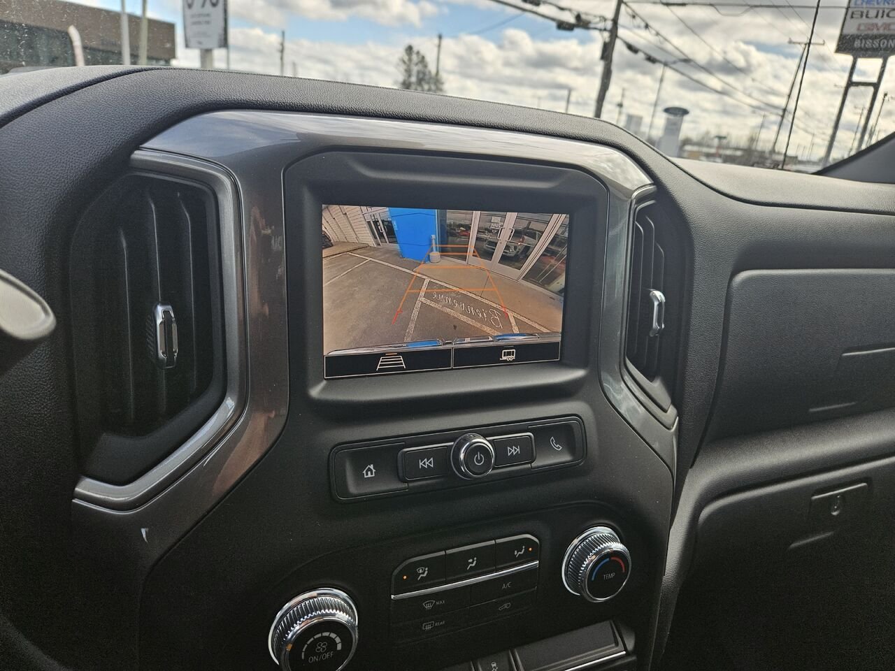2026 GMC Sierra 1500 Pro cabine multiplace 4RM 157 po Summit White Thetford Mines - photo #8