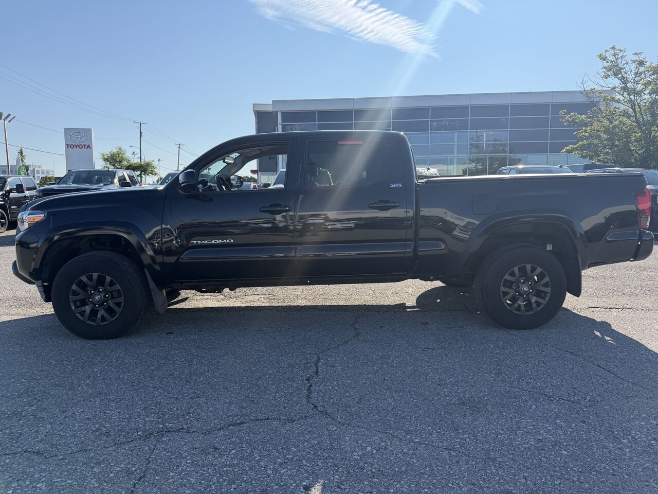 TOYOTA TACOMA DBL CAB SR5/TRD Double Cab 4x4 BA 2022 Noir Ottawa & Gatineau - photo #9