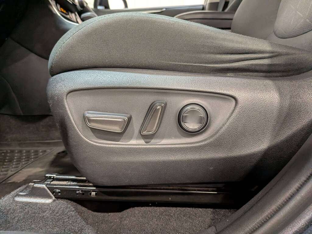 Toyota RAV4 2019 Gris Val-David - photo #30