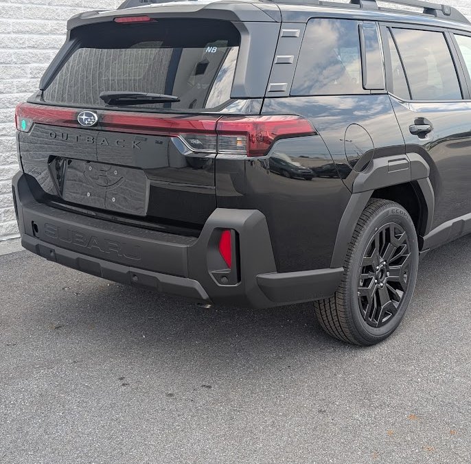 2026 Subaru Outback Limited XT AWD Crystal Black Silica