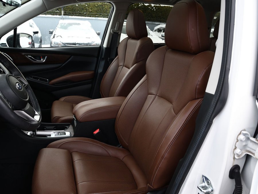 2024 Subaru Ascent Premier 7 places White