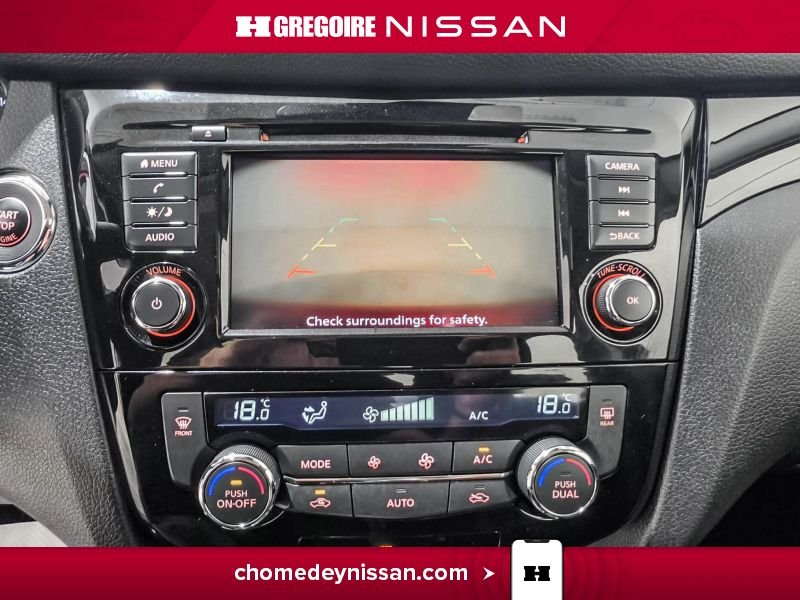Nissan Qashqai 2023 Rouge Laval - photo #22