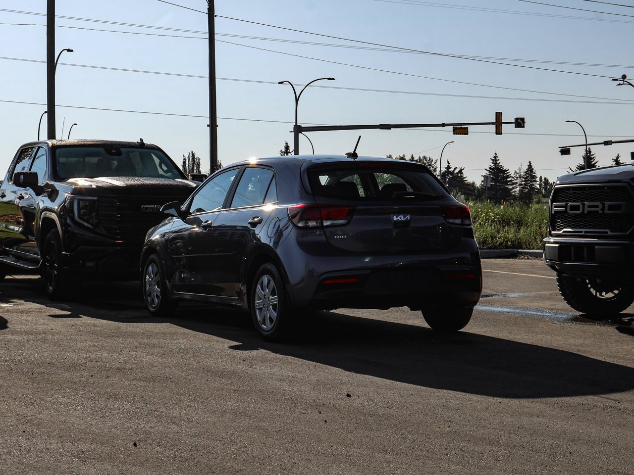 2022 Kia Rio 5-door LX+ IVT Blue Sherwood Park - photo #5