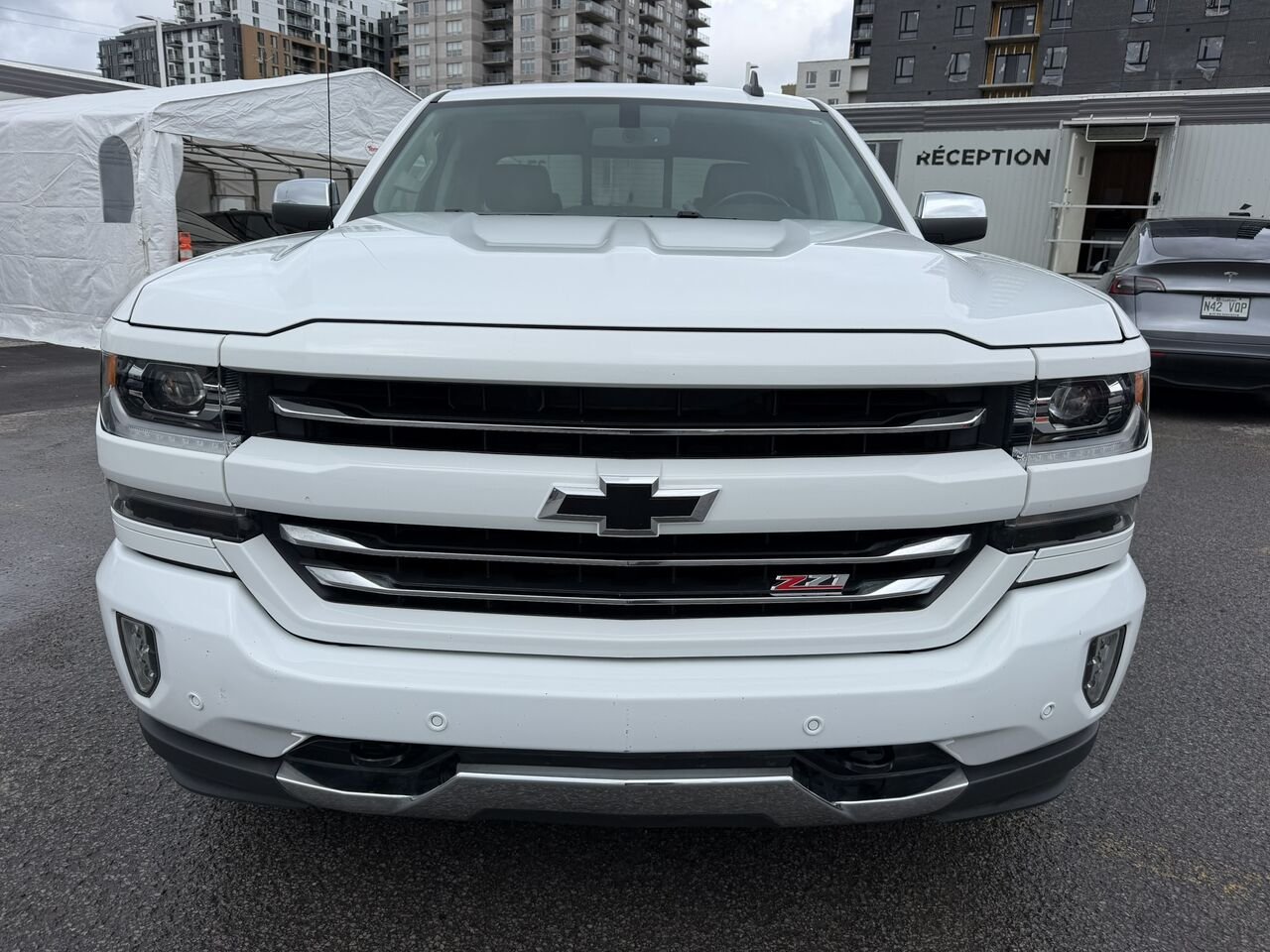 Chevrolet Silverado 1500 2LTZ 5.3L ENCEMBLE Z71 QUAD CAB 2017 Blanc Laval - photo #5