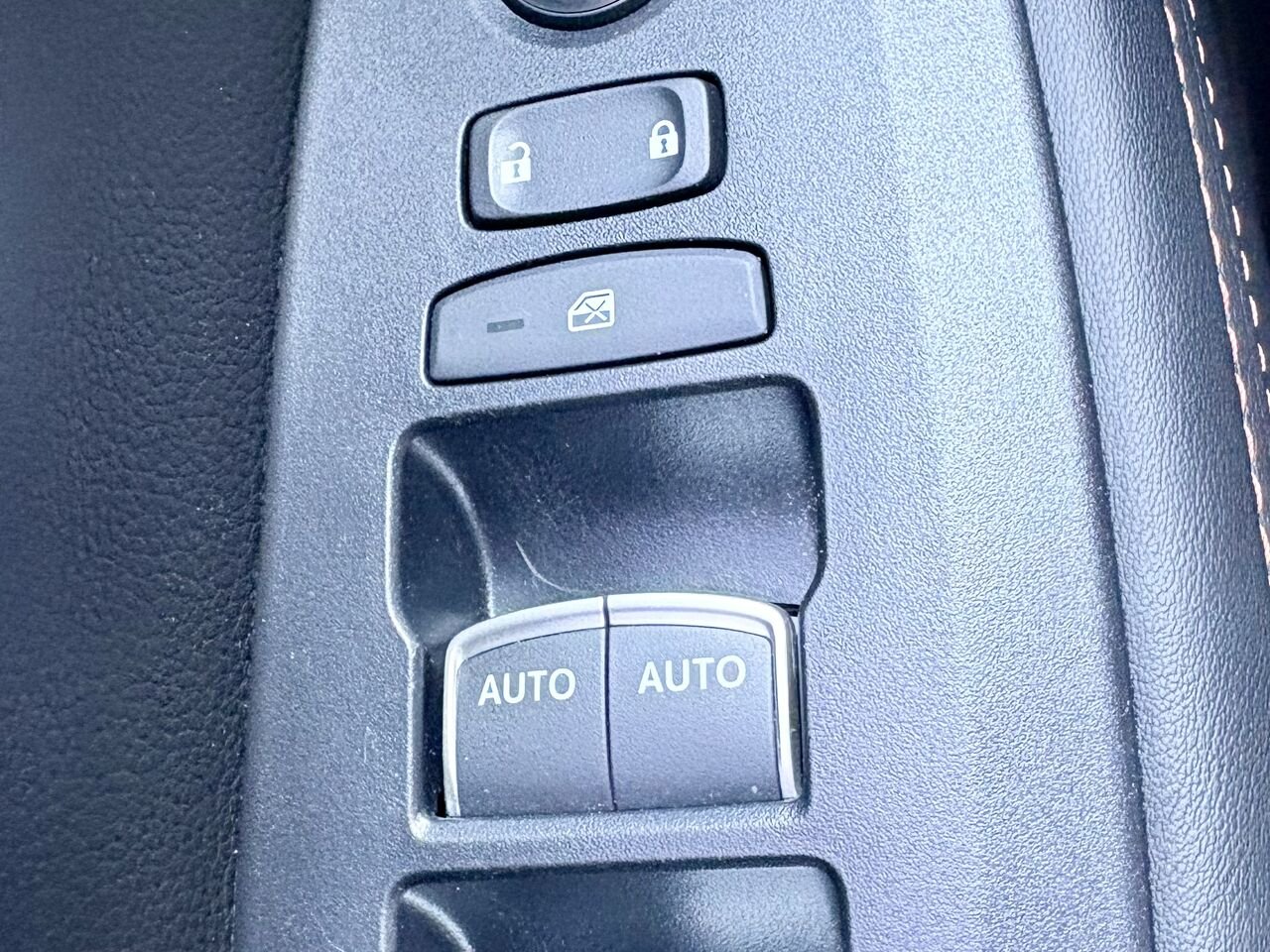 Honda HR-V 2025 Bleu Mont-Laurier - photo #21