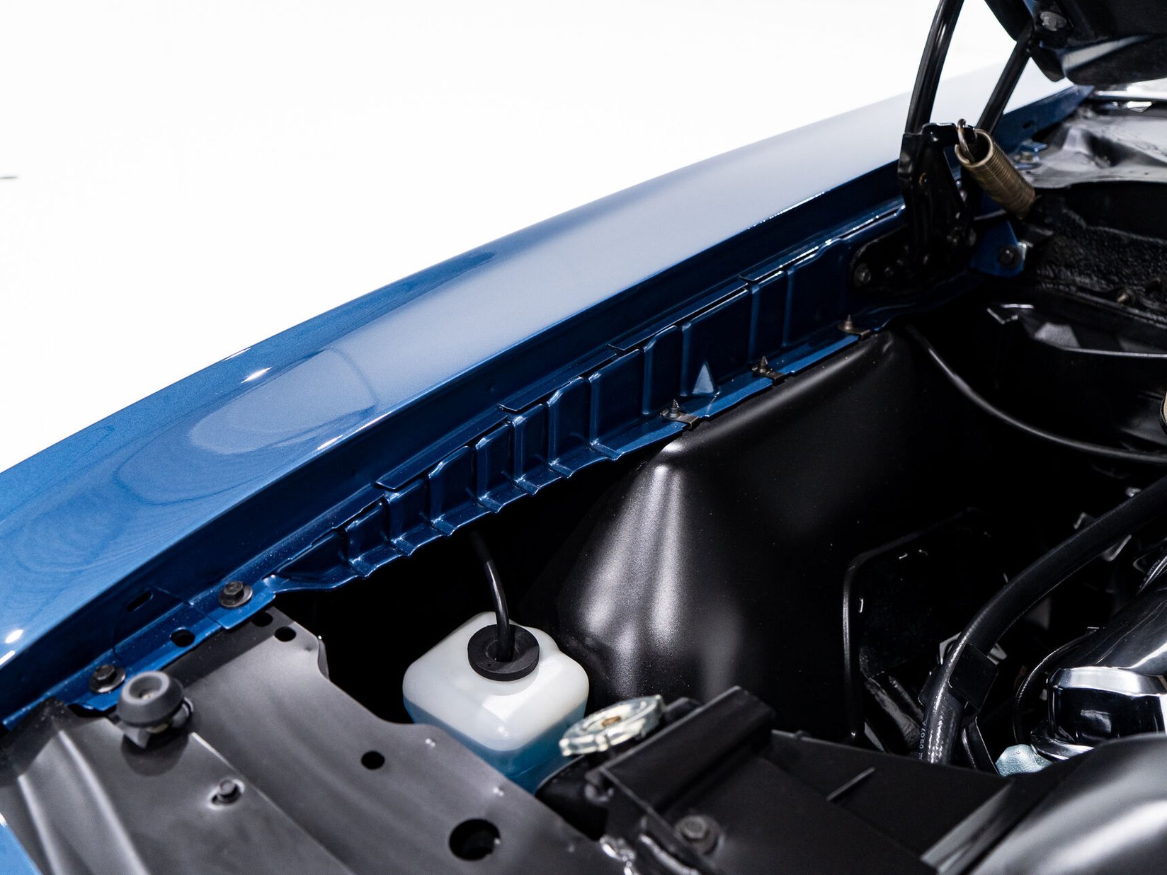 1970 Pontiac GTO The Judge Matching# Ram Air III 4-speed **PRIX EN USD** Blue Montreal - photo #54