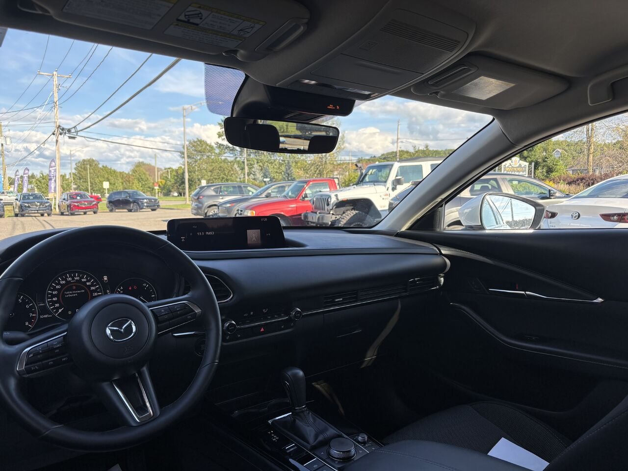 2025 Mazda CX-30 GS TI White Montmagny - photo #10