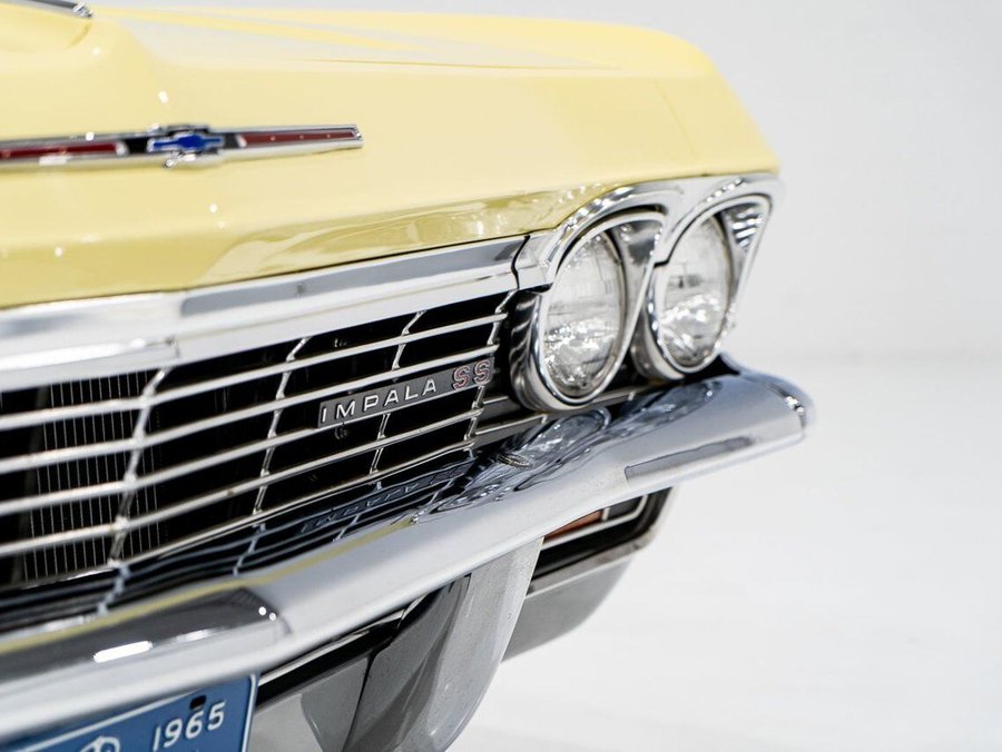 1965 Chevrolet Impala SS 1965 Yellow