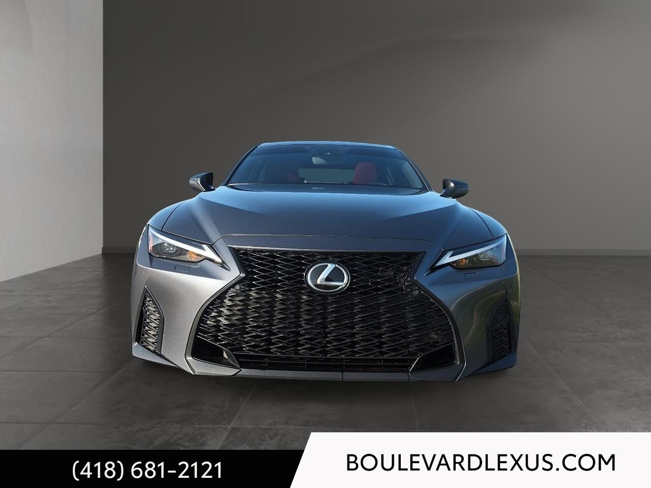 Lexus IS 19860B | IS 300 TI 2024 Gris Québec - photo #1
