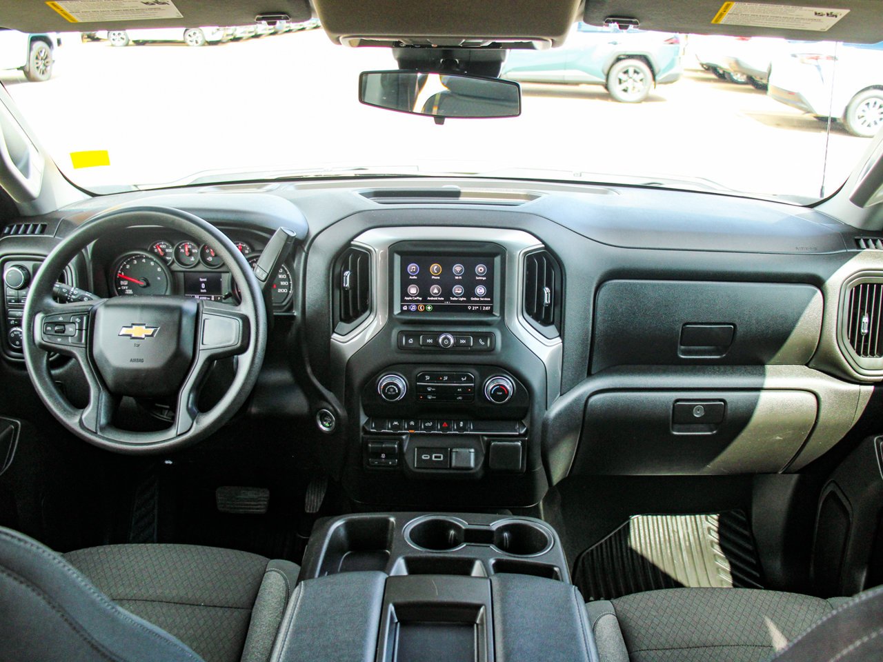 2025 Chevrolet Silverado 1500 4WD Crew Cab 157 Custom White Sherwood Park - photo #28