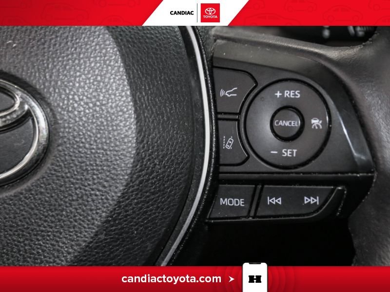 2022 Toyota Rav 4 White Blainville - photo #26
