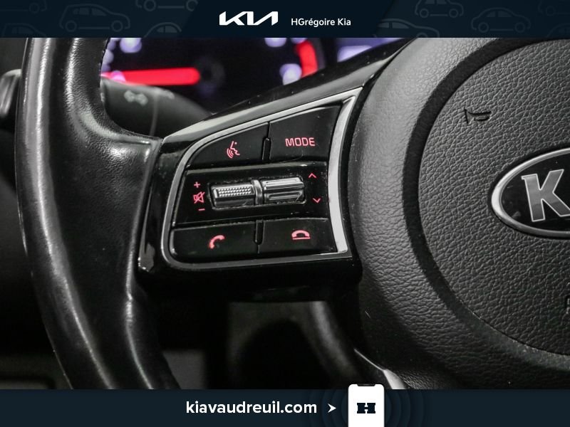 2020 Kia Forte White Blainville - photo #13