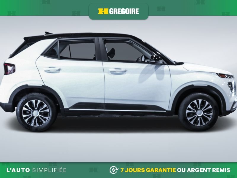 Hyundai Venue 2022 Blanc Blainville - photo #10