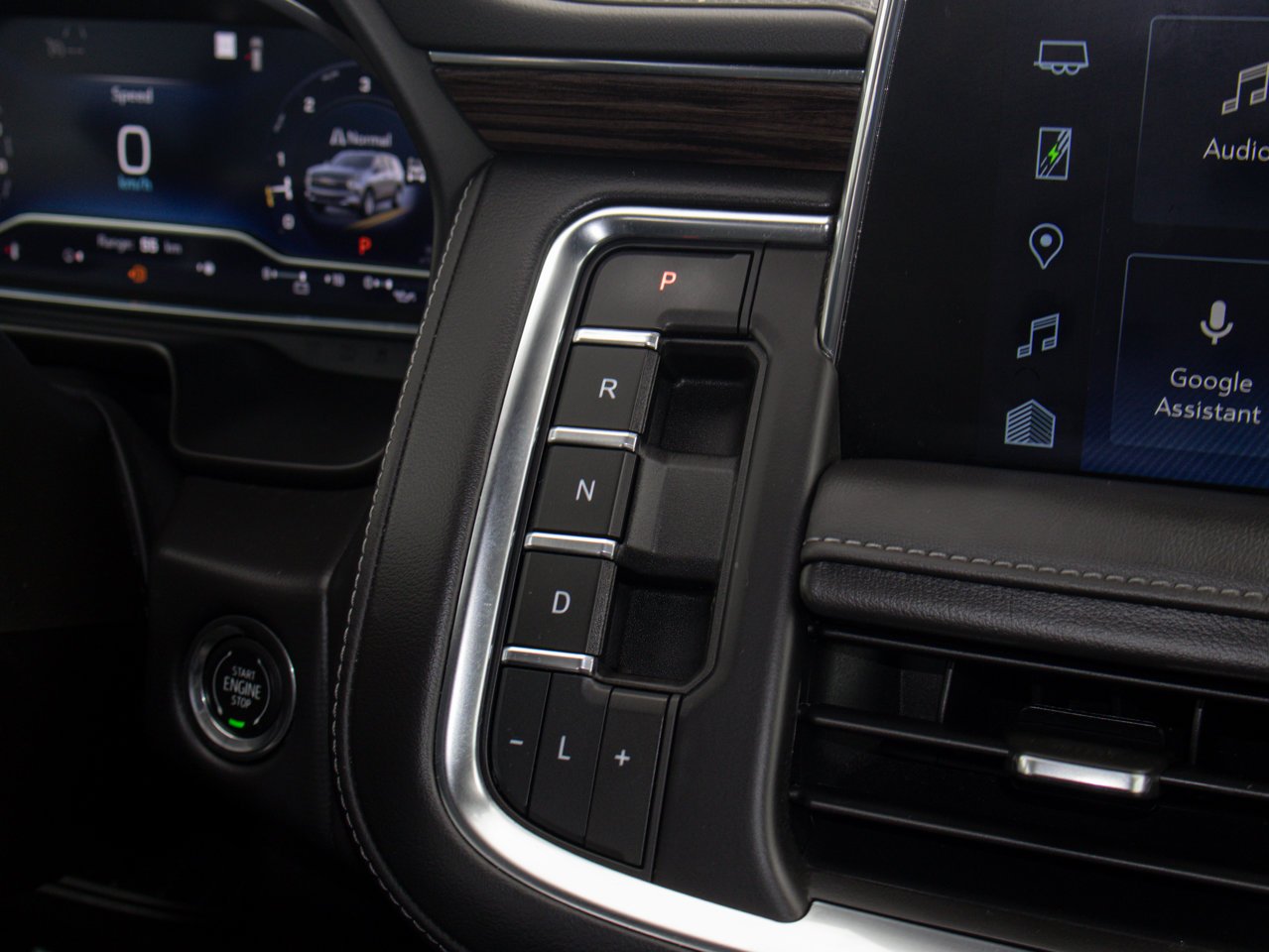 2023 Chevrolet Tahoe 4WD 4dr LT Grey Sherwood Park - photo #28