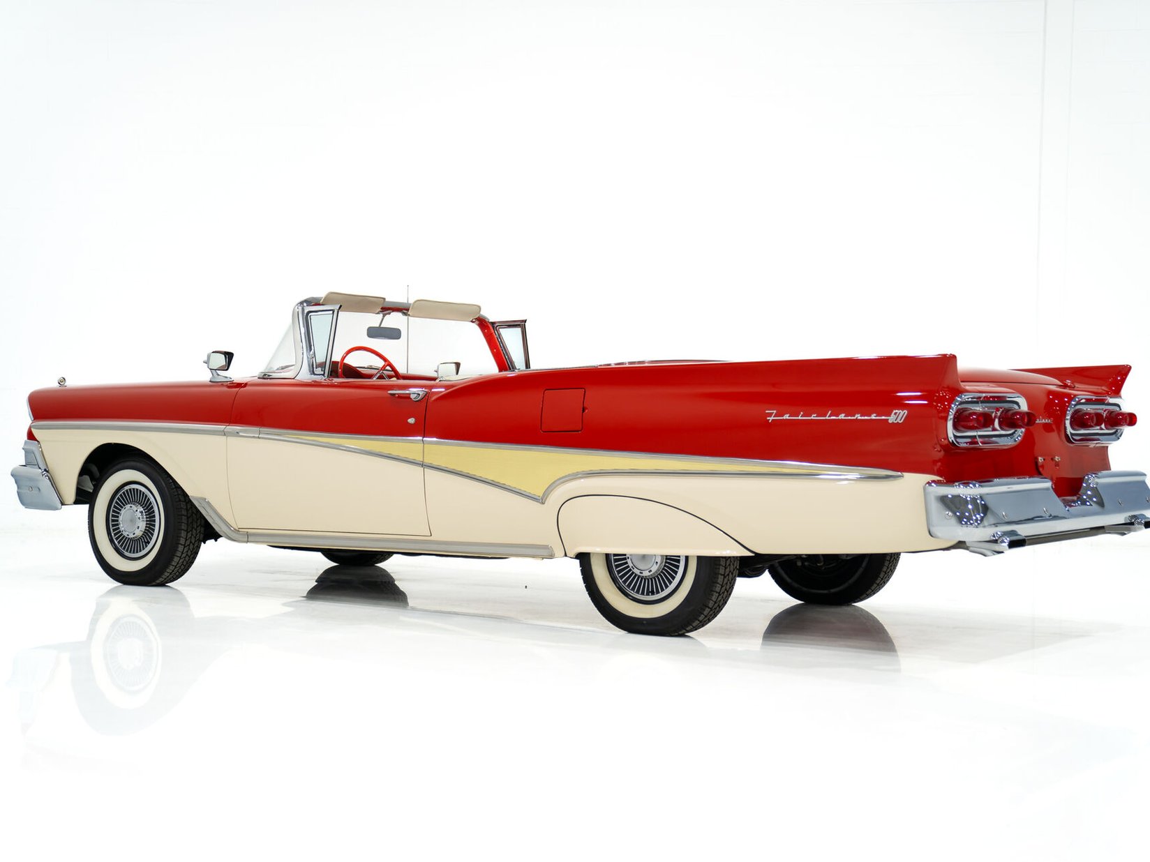 1958 Ford Fairlane 500 Skyliner Interceptor de police 352 CID Entièrement restaurée **PRIX EN USD** Montreal - photo #6