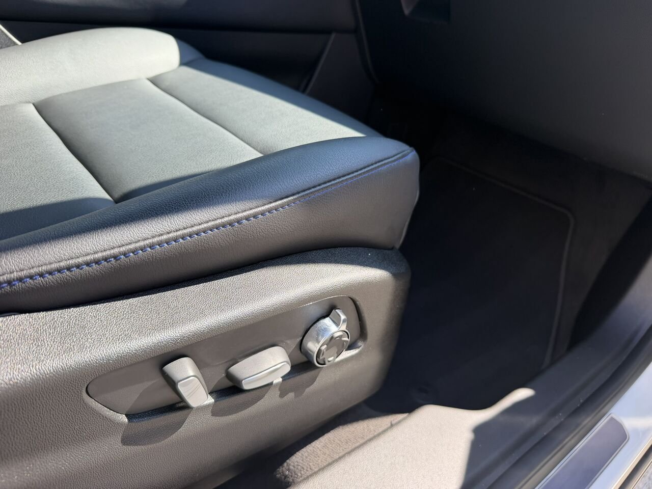 Cadillac XT4 Sport AWD FINANCEMENT À PARTIR 3.99% 2024 Blanc Laval - photo #19