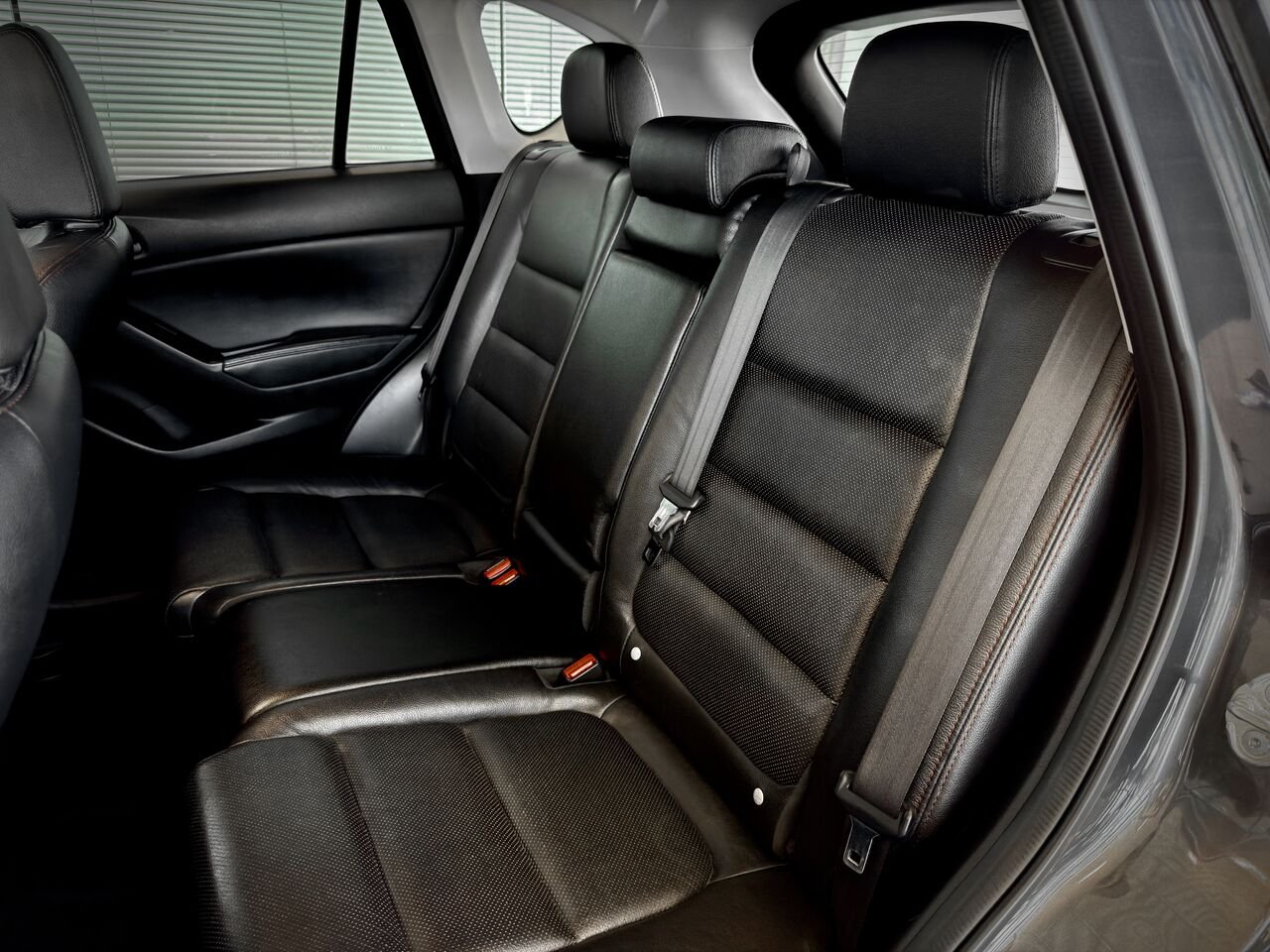 Mazda CX-5 2016 Gris Notre-Dame-des-Prairies - photo #16