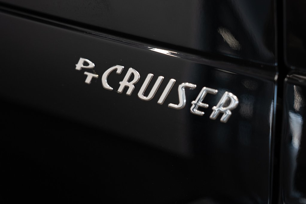 2004 Chrysler PT Cruiser Black Montreal - photo #15