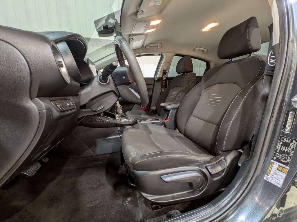 2019 Kia Forte LX Manual Grey Val-David - photo #1