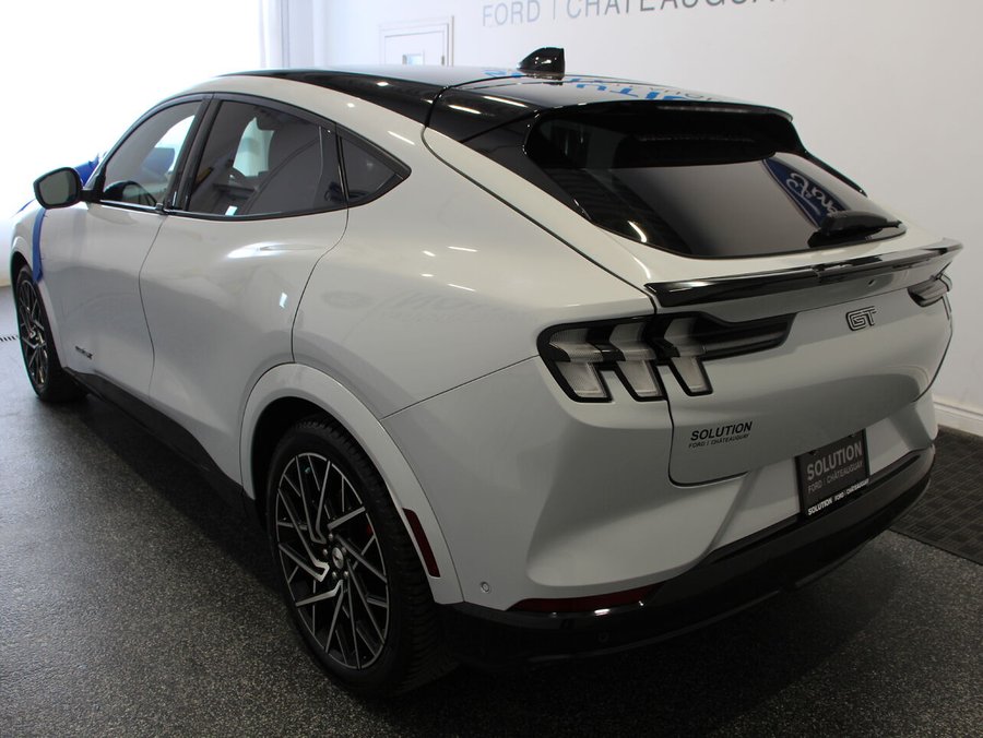 Ford Mustang Mach-E GT 2022 2022 Blanc