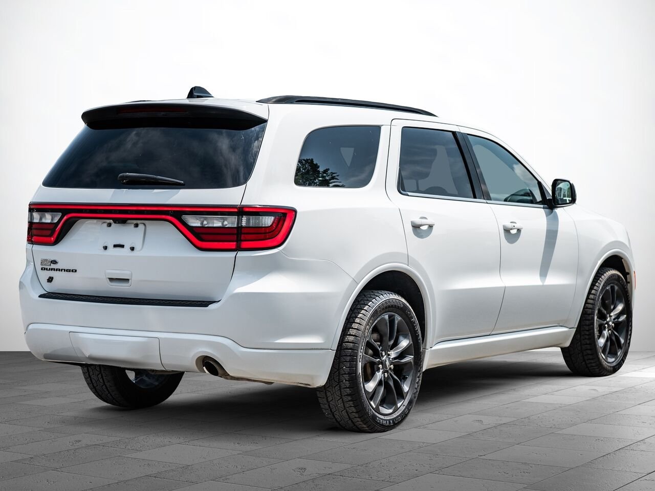 2023 Dodge Durango White Sainte-Julienne - photo #5