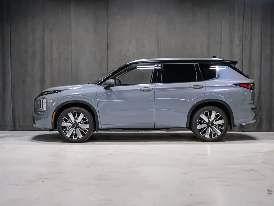 Mitsubishi Outlander GT 2026 Gris pierre de lune/Toit noir