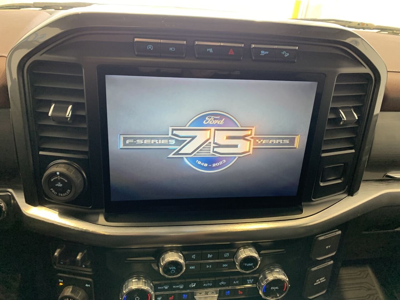 2023 Ford F-150 Grey Châteauguay - photo #36