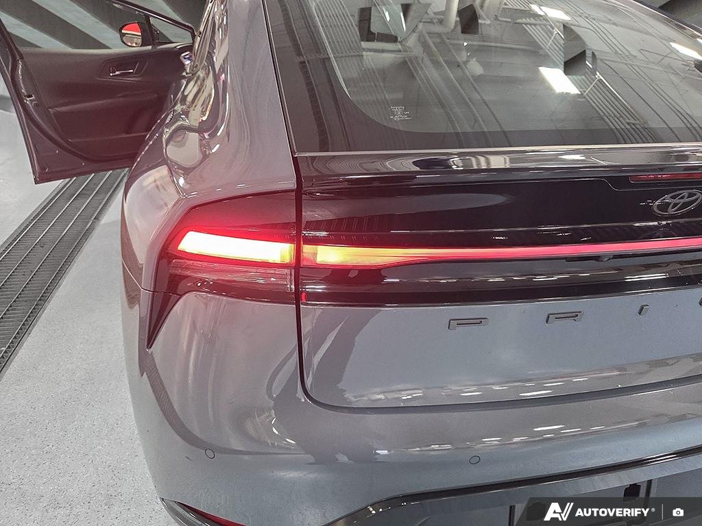 2025 Toyota Prius Plug-In Hybrid S2501808 | XSE Guardian Gray Edmonton - photo #10