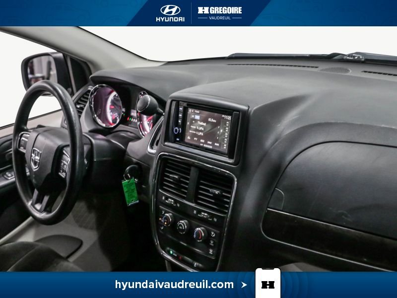 Dodge GR Caravan 2018 Noir Laval - photo #28