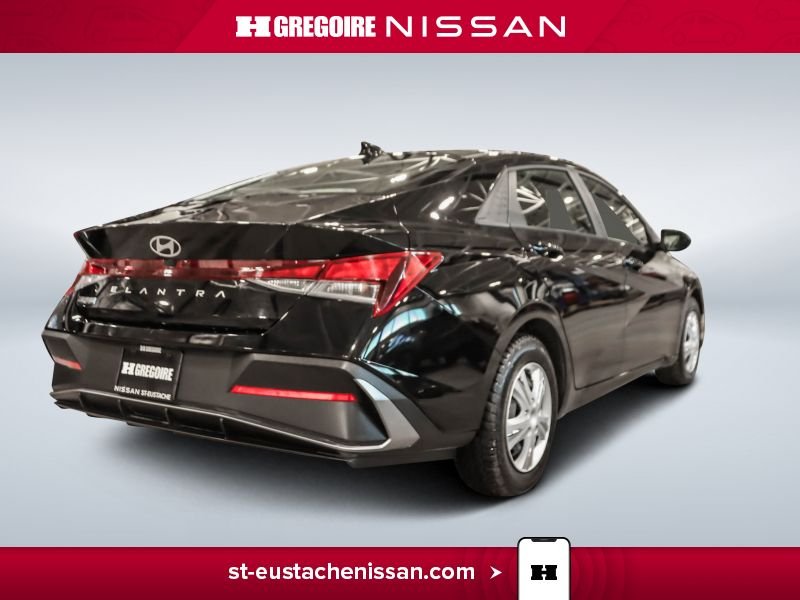 Hyundai Elantra 2024 Noir Laval - photo #11