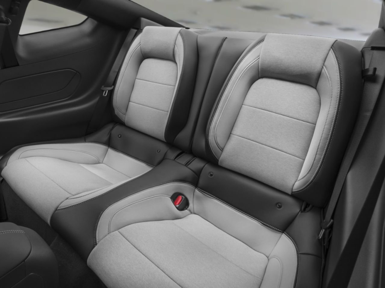 2026 Ford Mustang Carbonized Grey Metallic Sainte-Julienne - photo #11