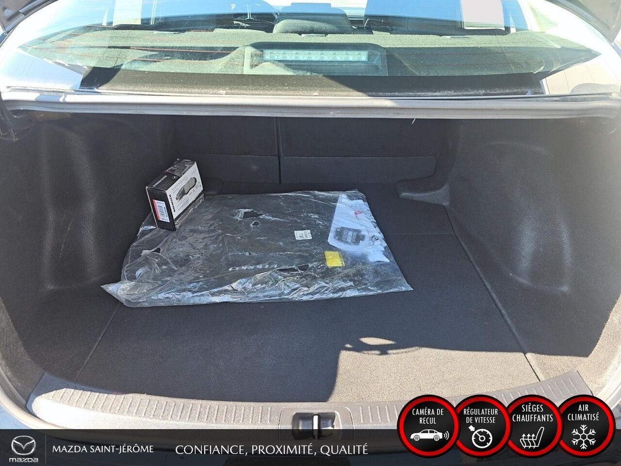 2023 Toyota Corolla LE | RÉGULATEUR ADAPTATIF À RADAR | CAMÉRA DE RECUL | BLUETOOTH | 77 742 KM Black Saint-Jérôme - photo #21