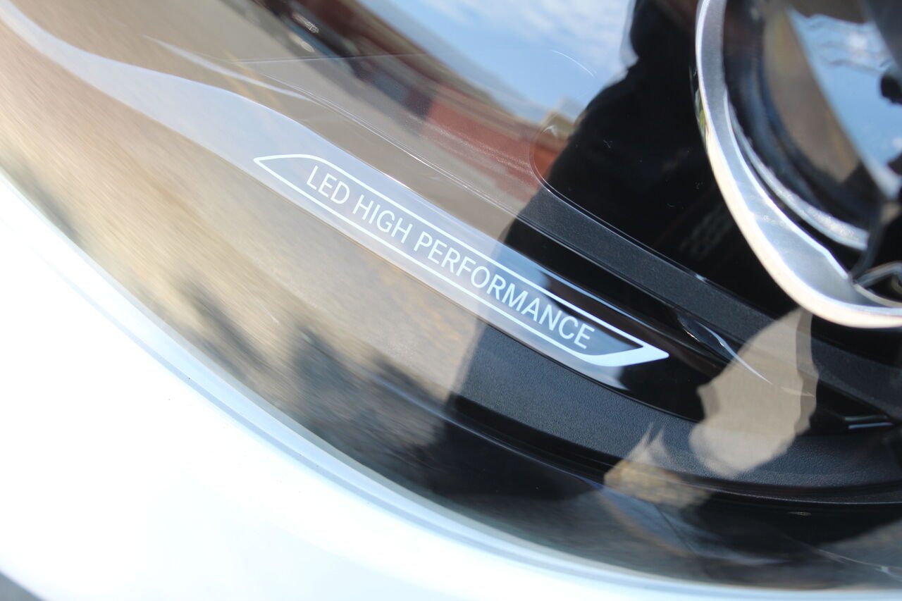 Mercedes-Benz Classe-C VIN: W1KAF4HB8NR047821 2022 Blanc Sainte-Rose - photo #22