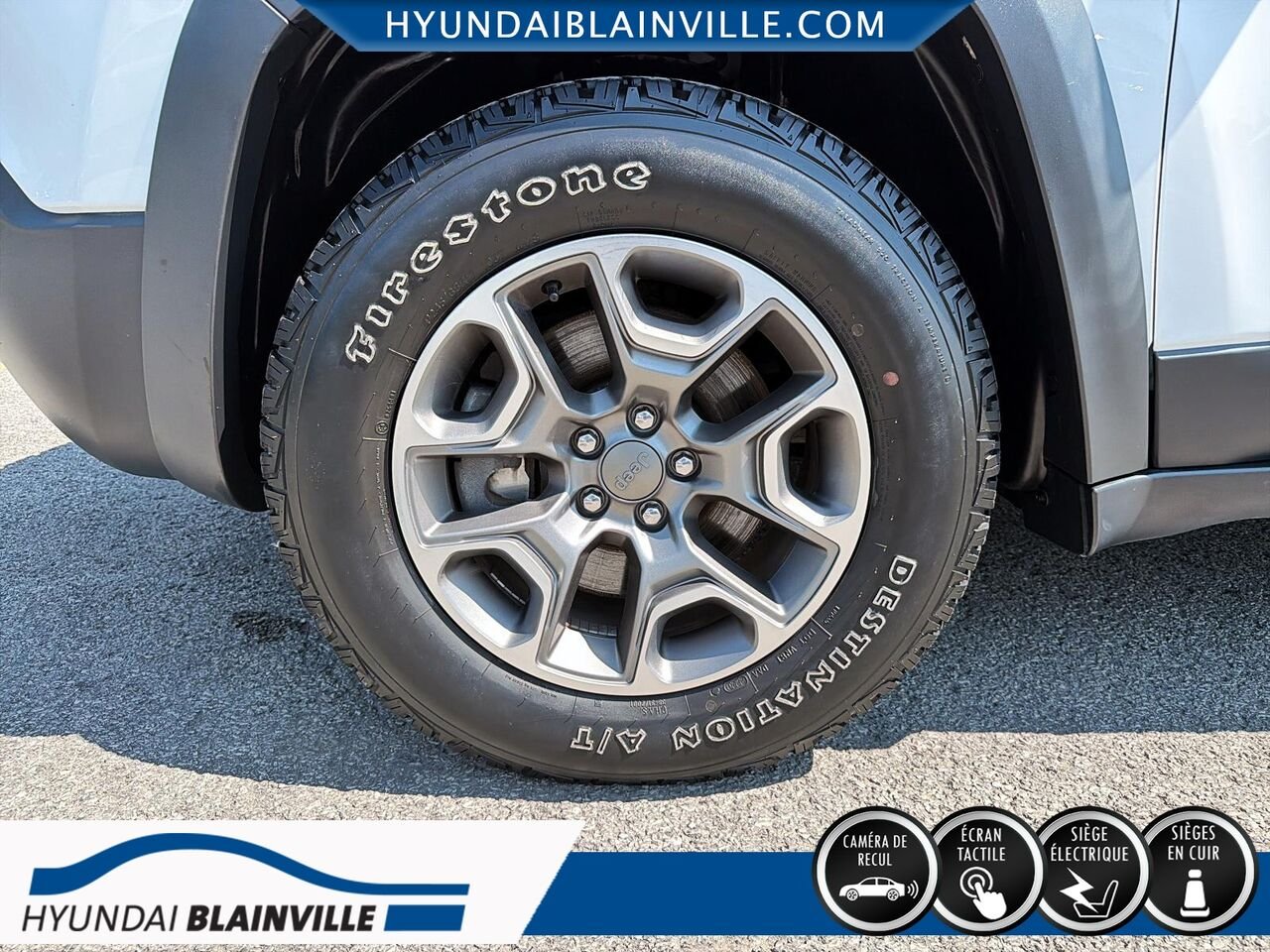 2020 Jeep Cherokee White Blainville - photo #7