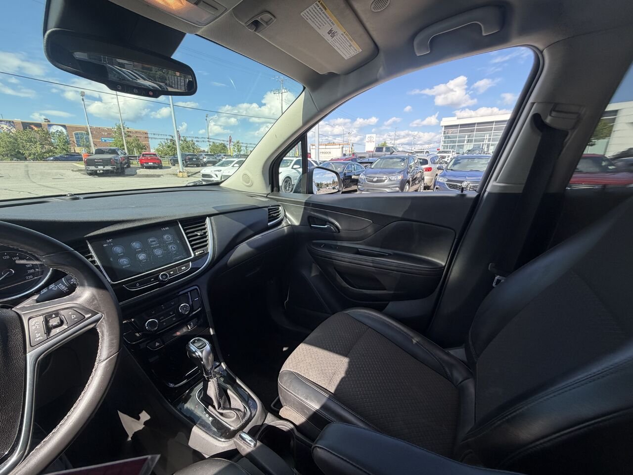 2018 BUICK ENCORE SPORT TOURING Tourisme sport 4 portes TI Black Ottawa & Gatineau - photo #6