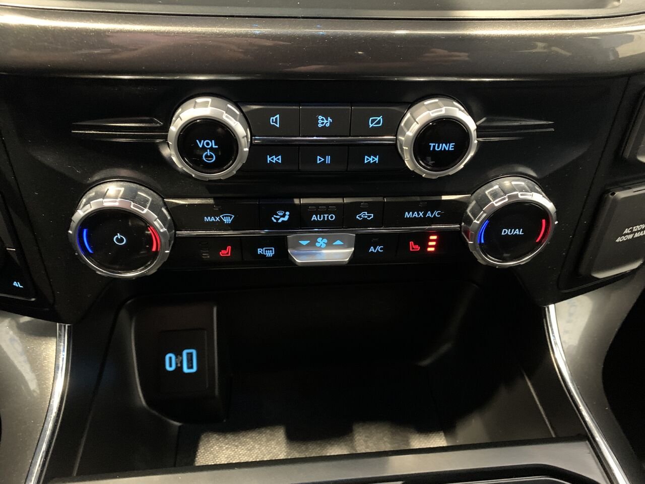 2023 Ford F-150 SUPERCREW XLT SPORT White Châteauguay - photo #33