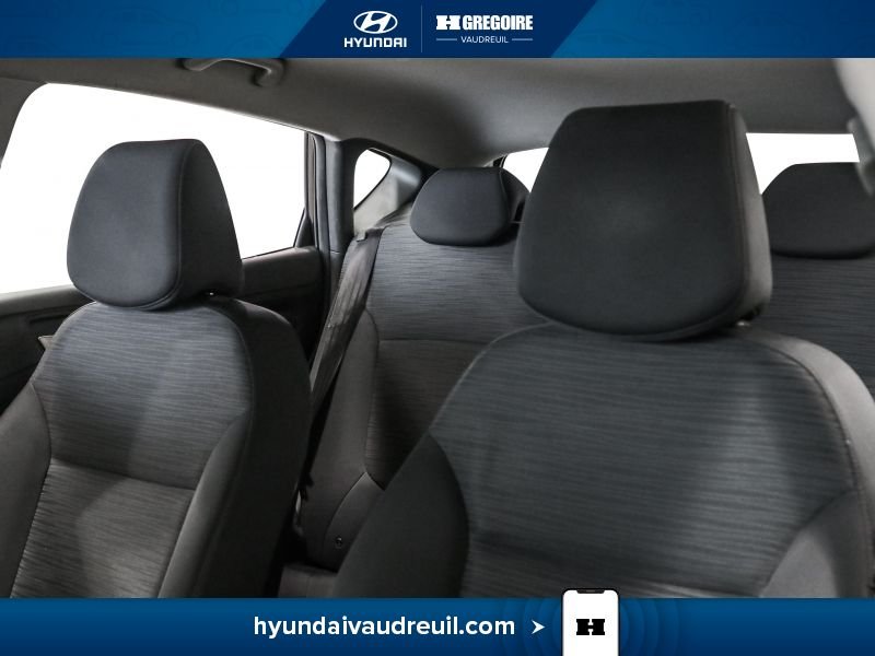 2016 Hyundai Accent Black Laval - photo #13