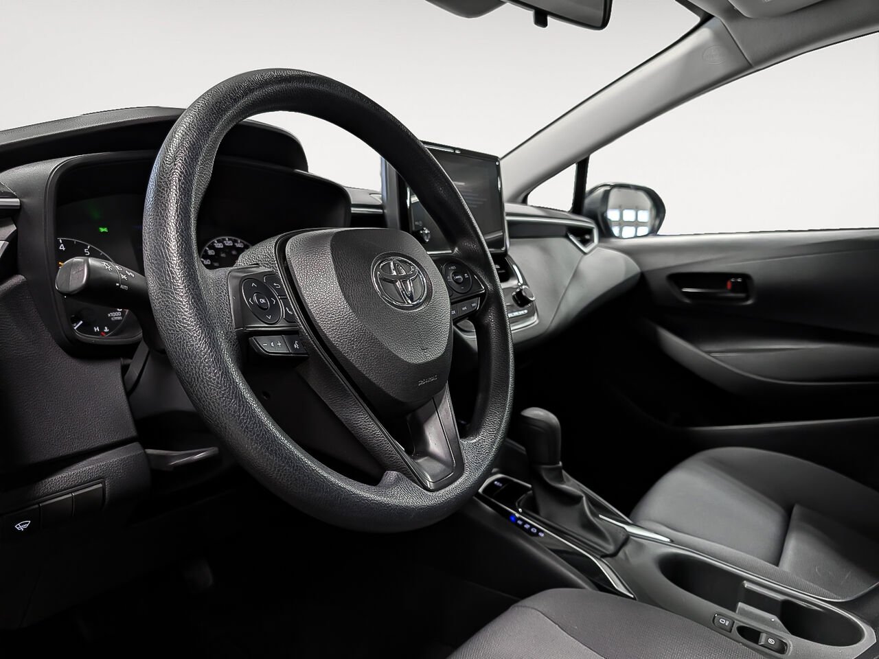 Toyota Corolla LE/SIÈGES CHAUFFANTS/CAMÉRA DE RECUL/BLUETOOTH/AC/ 2023 Noir minuit métallisé Sherbrooke - photo #6