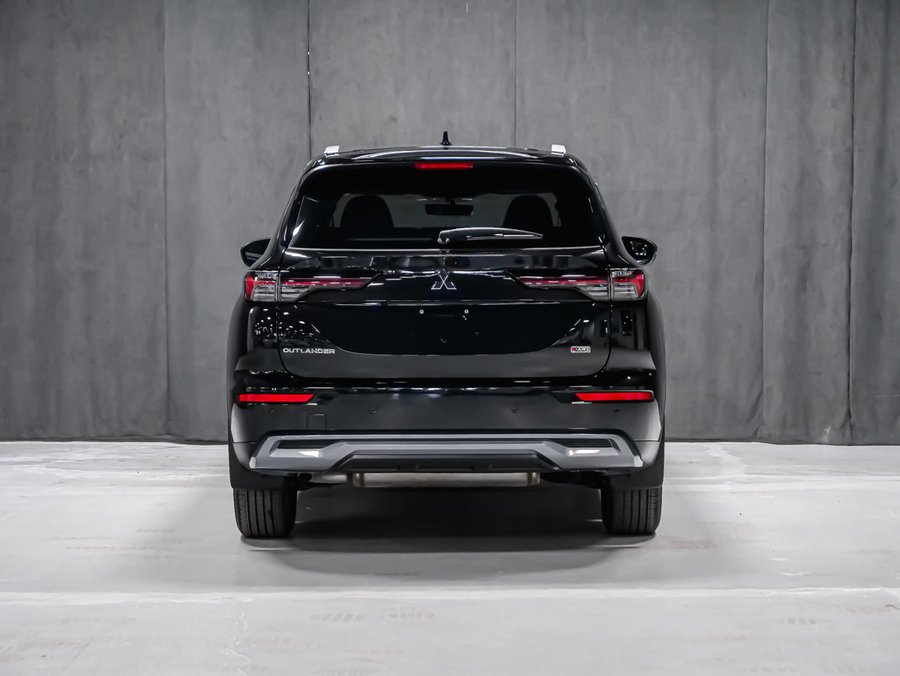 Mitsubishi Outlander LE 2026 Diamant noir