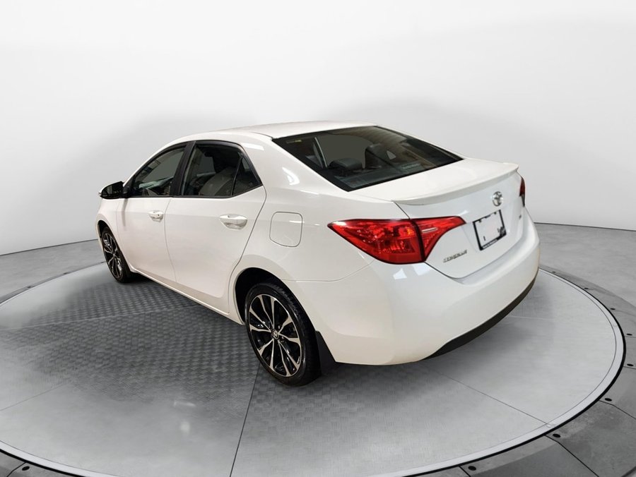 2018 Toyota Corolla 2018 White