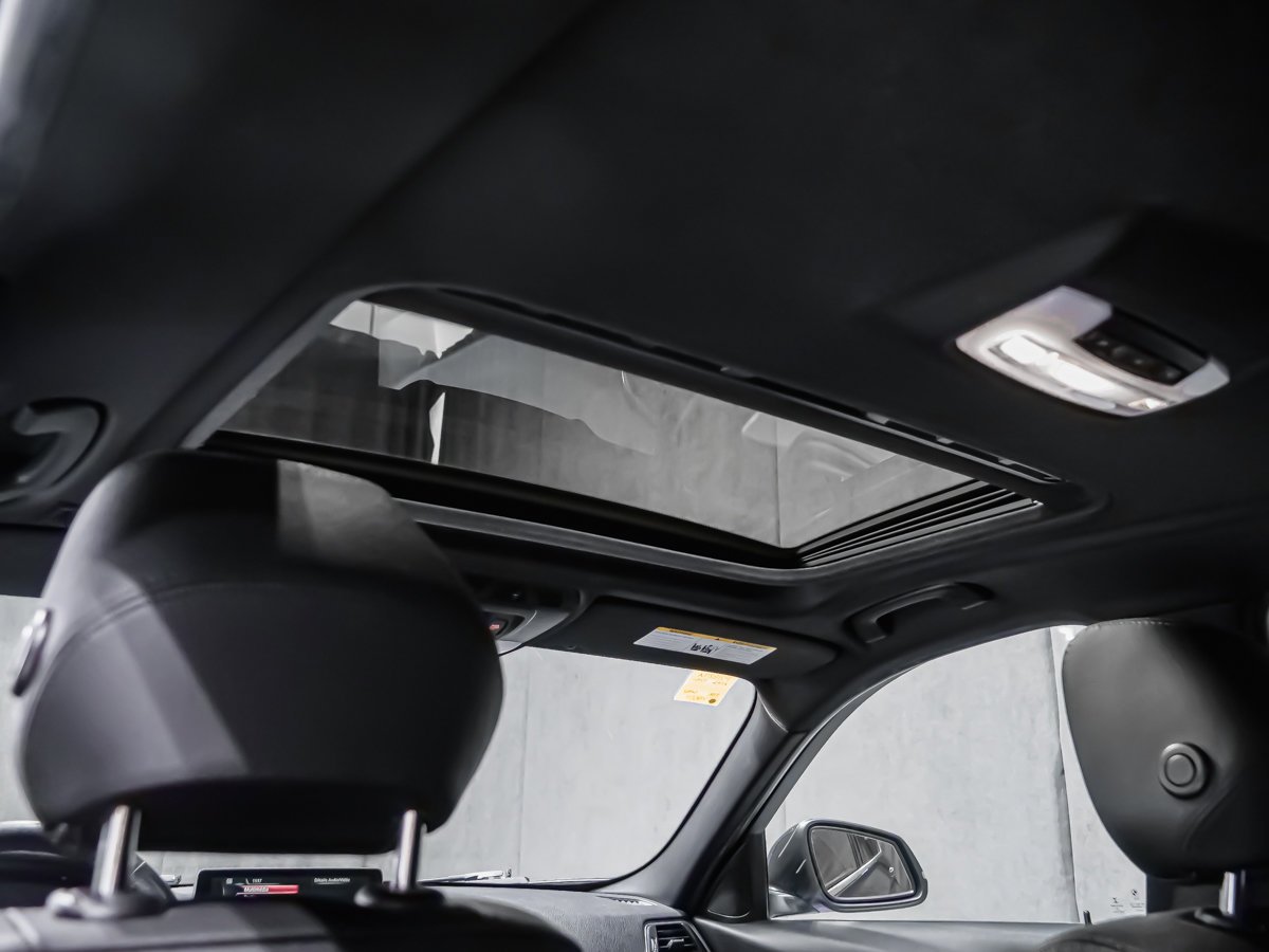 2016 BMW 3 Series 328i xDrive Grey Montreal - photo #23
