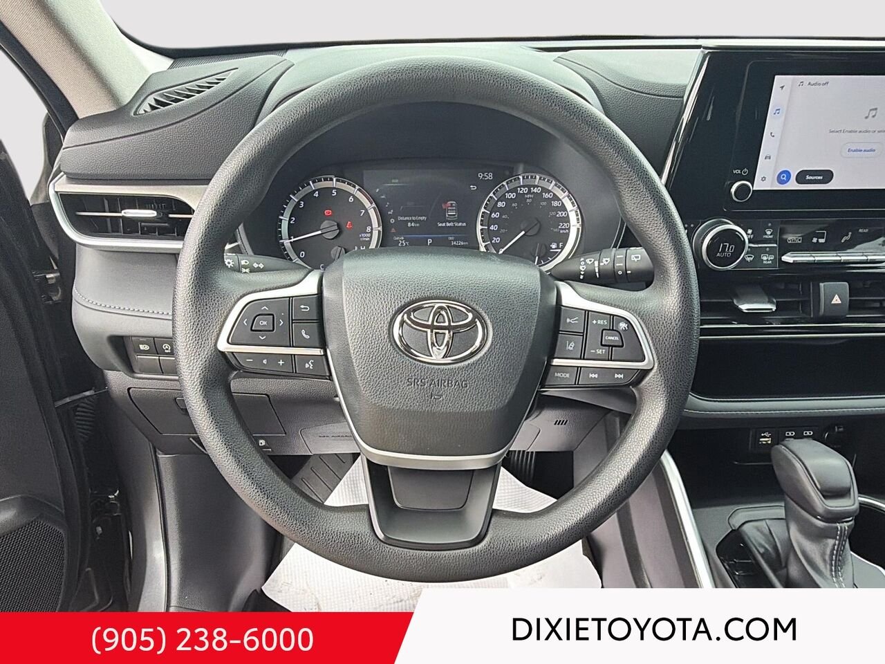 2023 Toyota Highlander LE AWD / CLEAN CARFAX / HEATED SEATS / TOYOTA SAFETY SENSE / CARPLAY AND ANDROID AUTO Magnetic Grey Metallic Mississauga - photo #10